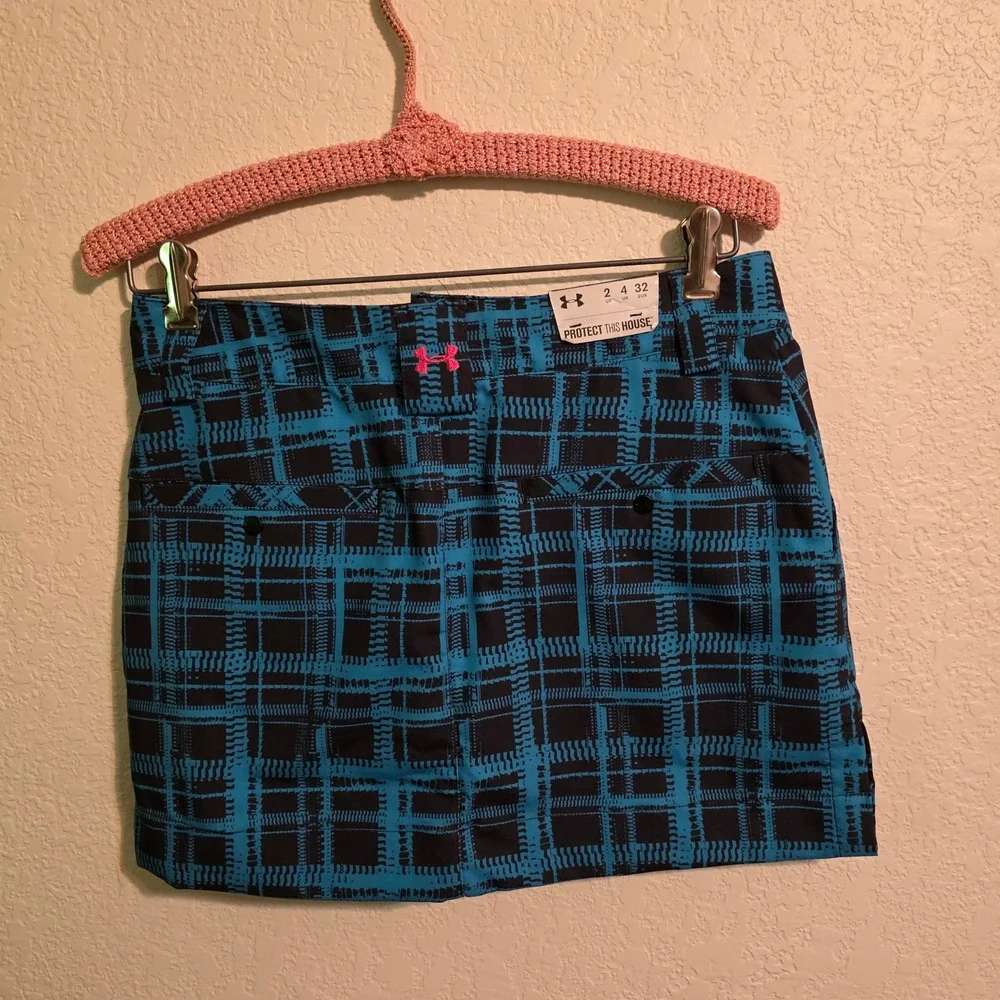 Under Armour Womens Blue Black Plaid Golf Skort Built In Shorts Size 2 NWT - Picture 2 of 4